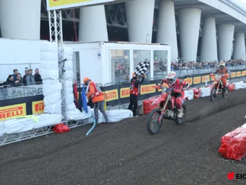 Holcombe_ SCH_9862.jpg